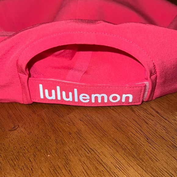 NWOT Fast and Free Run Hat OS Lip Gloss - Picture 2 of 4